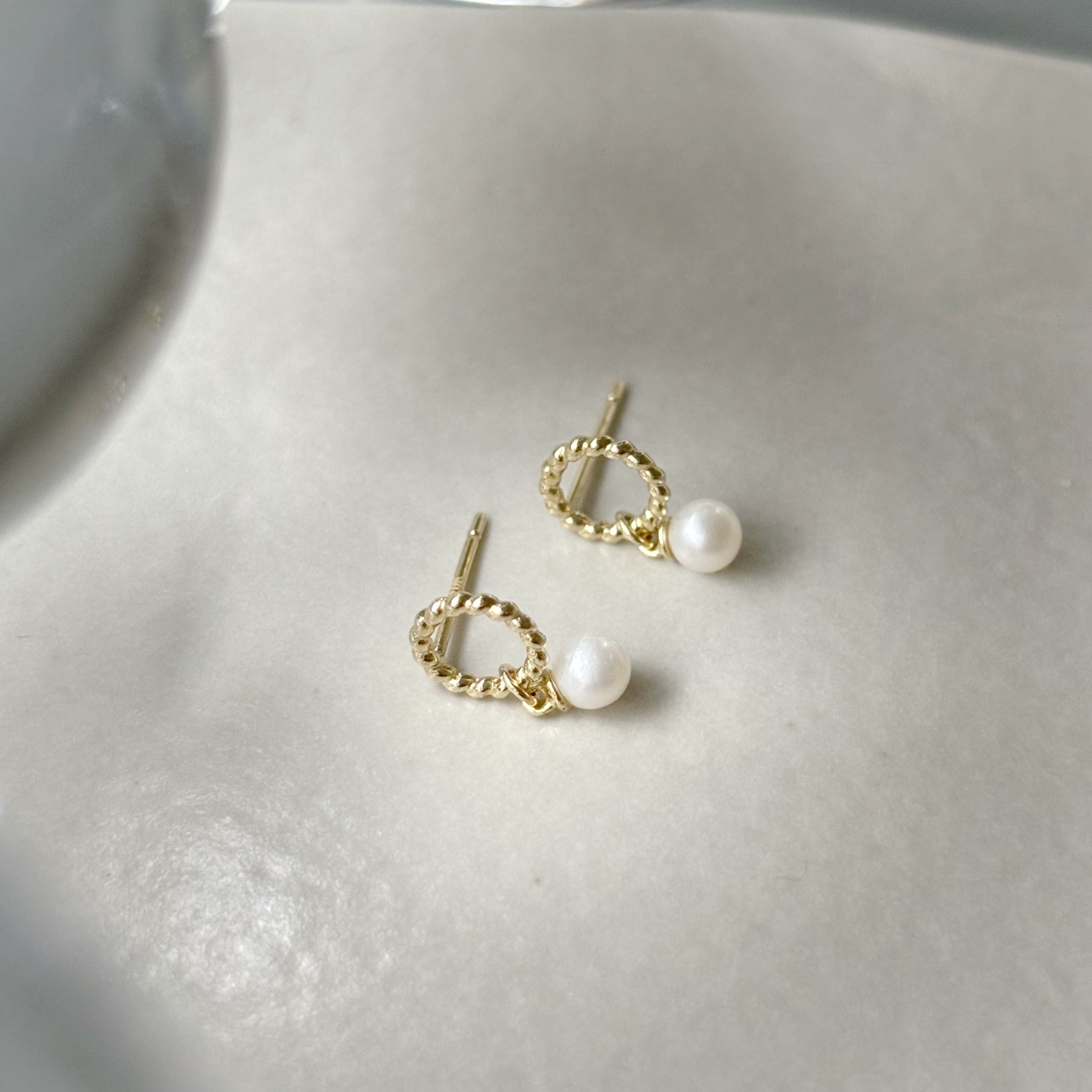 10k麻花圈圈垂珍珠耳環