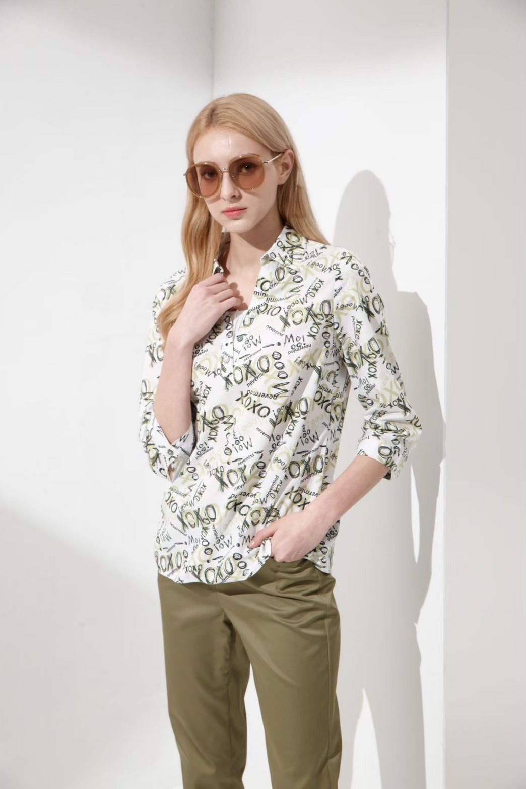 OL時尚優雅棉感緞紋彈力修身九分褲U6132