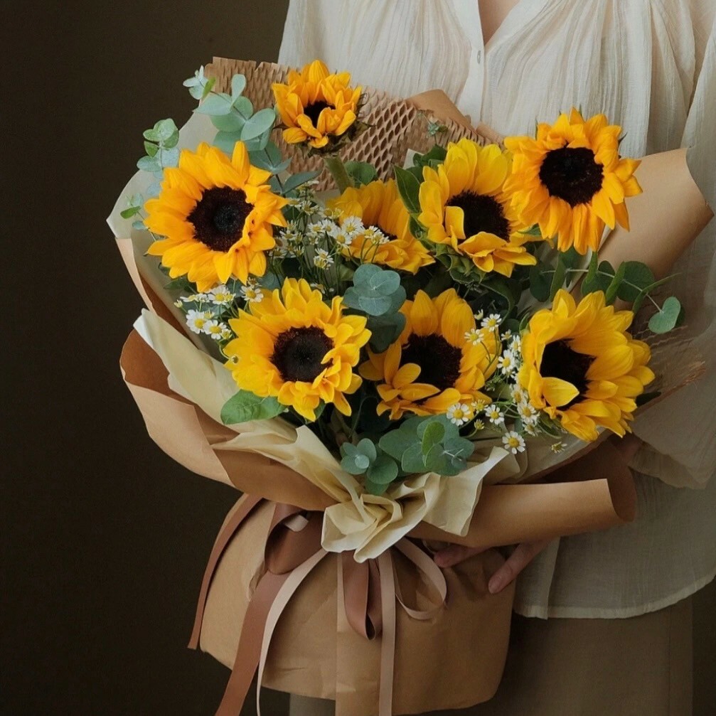 鮮花 / 經典太陽花花束