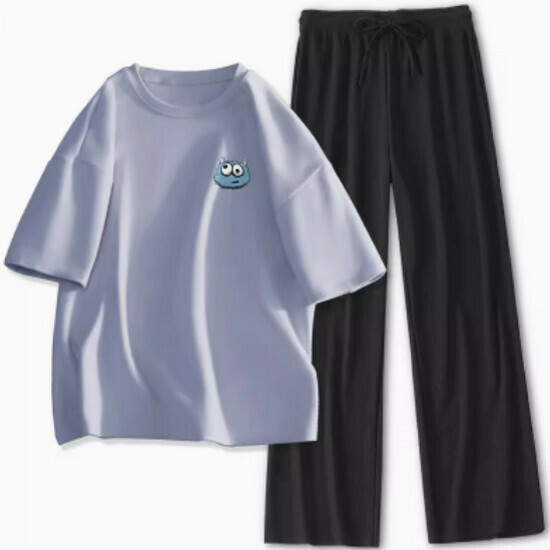 Hot selling short-sleeved ice silk suit [light blue (ugly) + black pants] [S-XL size] (please contact customer service to confirm the delivery size after placing the order)