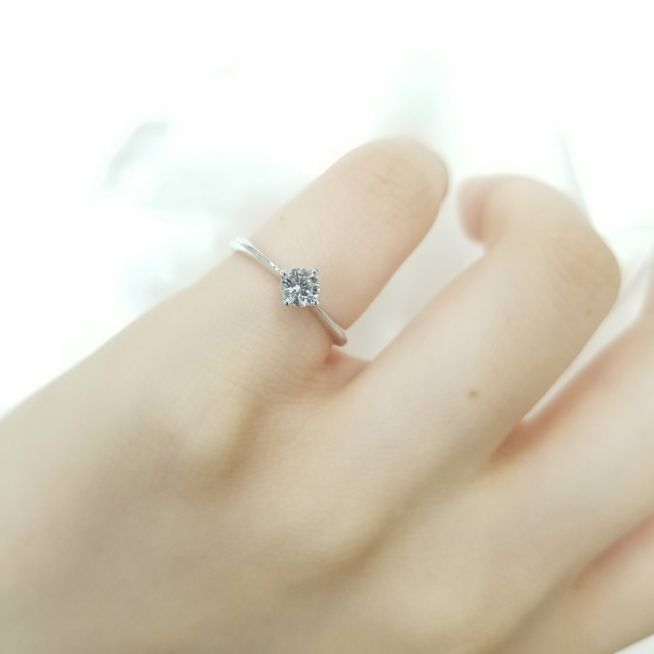 全新18K白金【單粒23份鑽石】4爪戒指