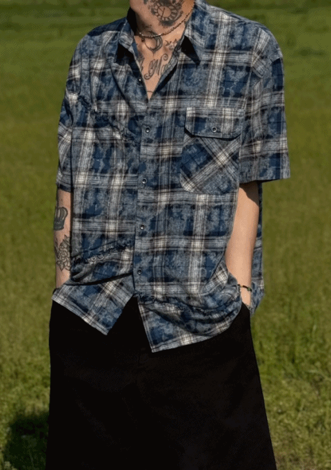 斜線格紋縫線口袋短袖襯衫