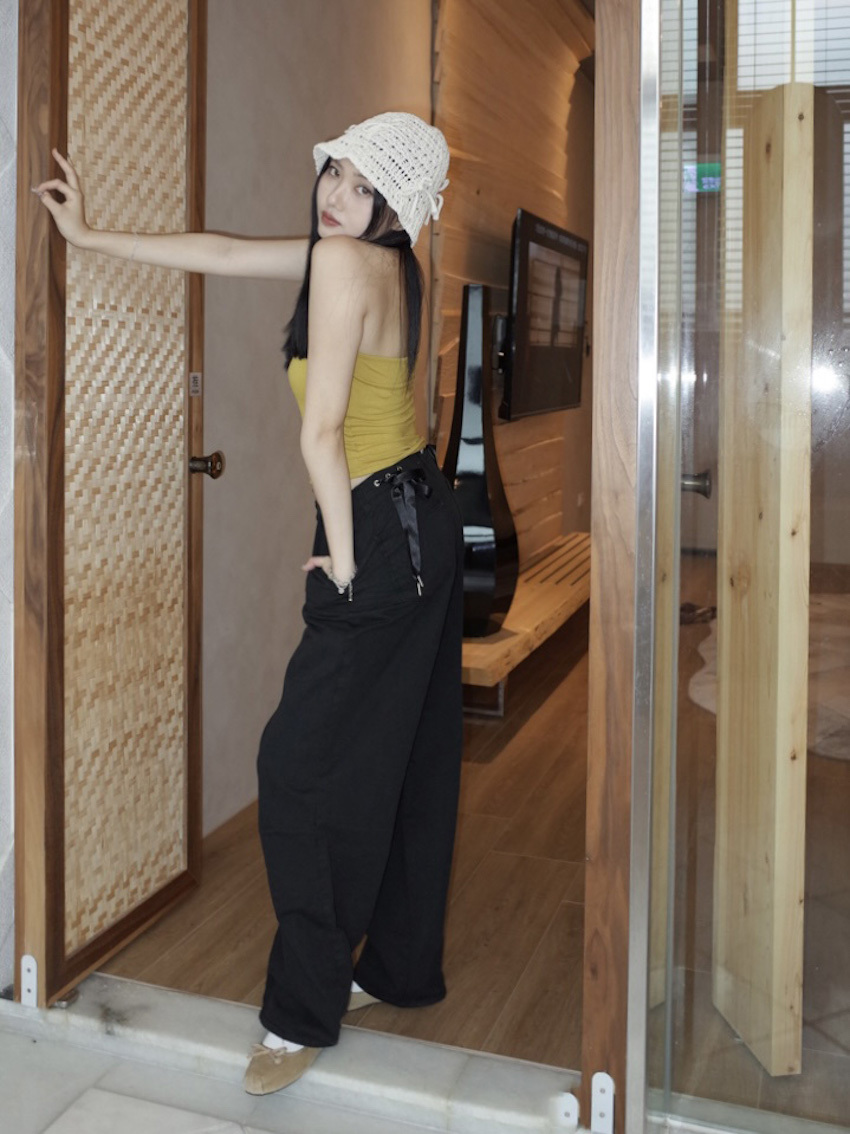 Ribbon waist adjustable casual straight wide trousers in BLACK