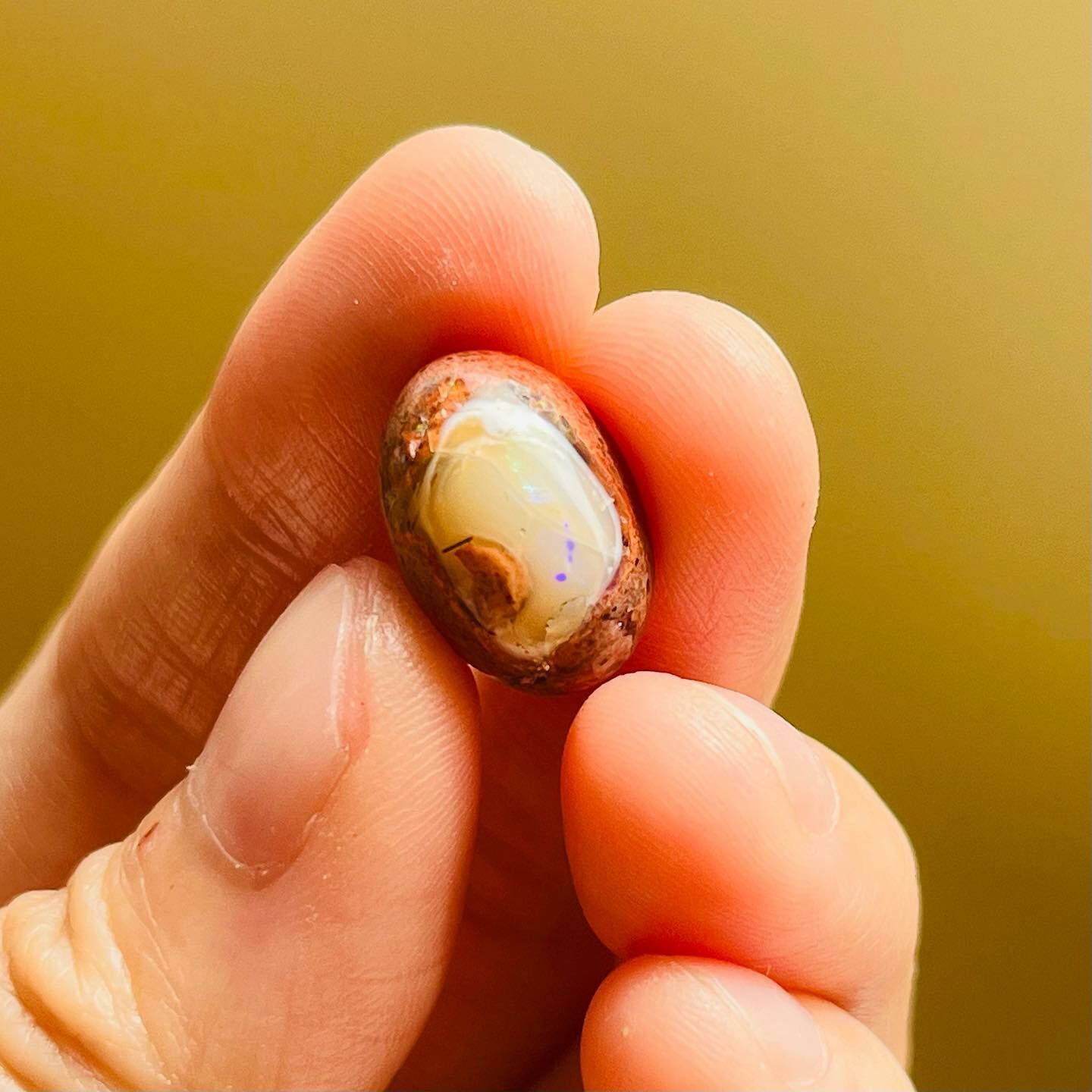 [原石] 墨西哥火蛋白石