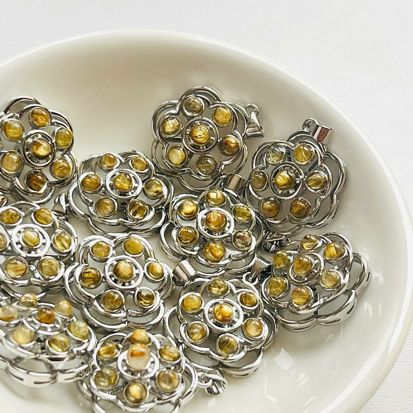 [原石] 鈦髮晶 轉運珠項鍊吊墜