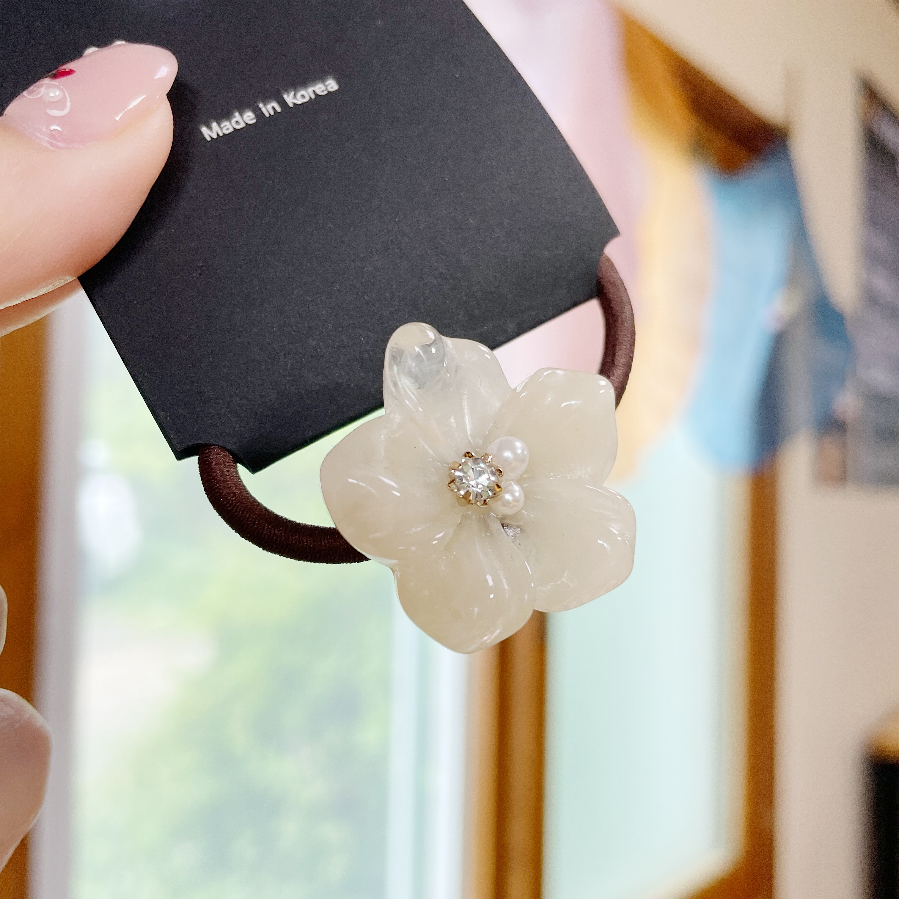 AC125 Camellia Hair Tie