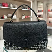 [IMPERFECTION] FURLA WB00487-BX1163-TON00 DAFNE S TOP HANDLE,TONI NERO, 8050597166384 [FINAL SALE] (SDF1427)
