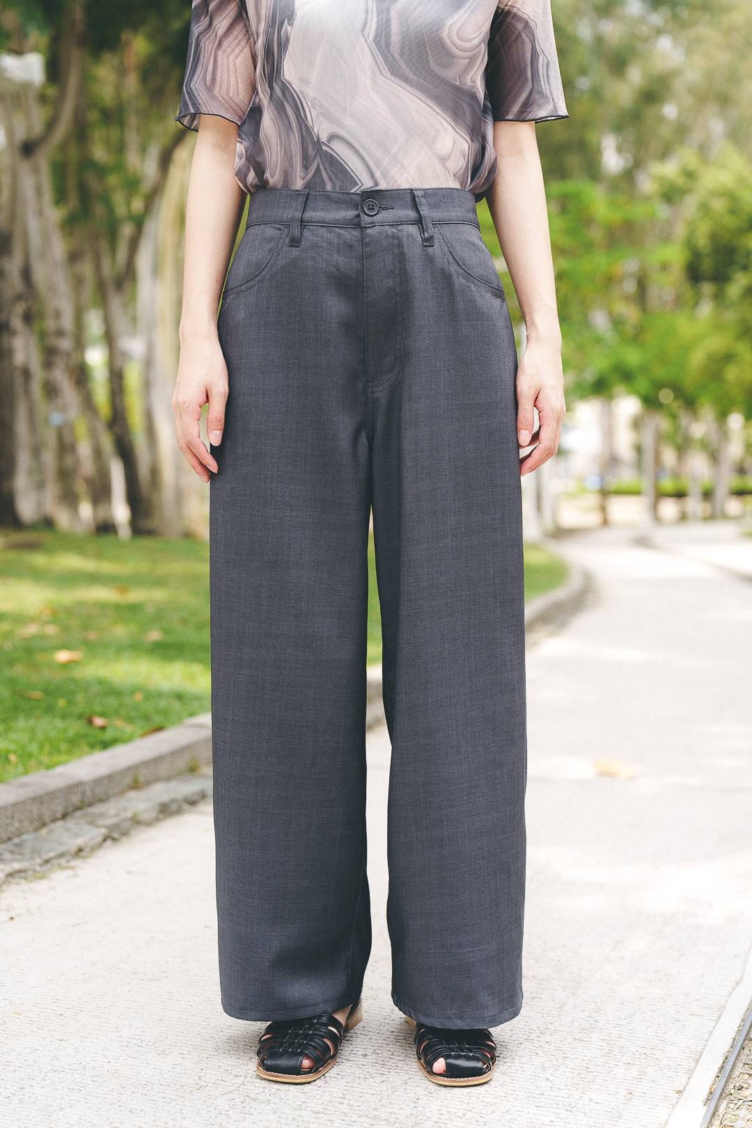 夏日報到！涼感休閒寬褲(五色-木炭)