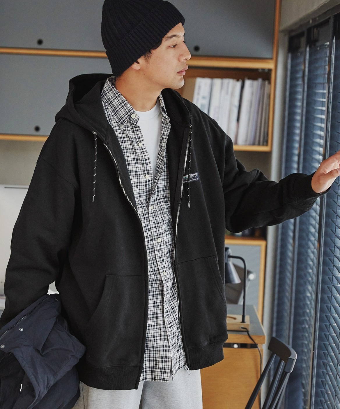 iSNEAKERS｜THE CRAFT CREW 連帽外套