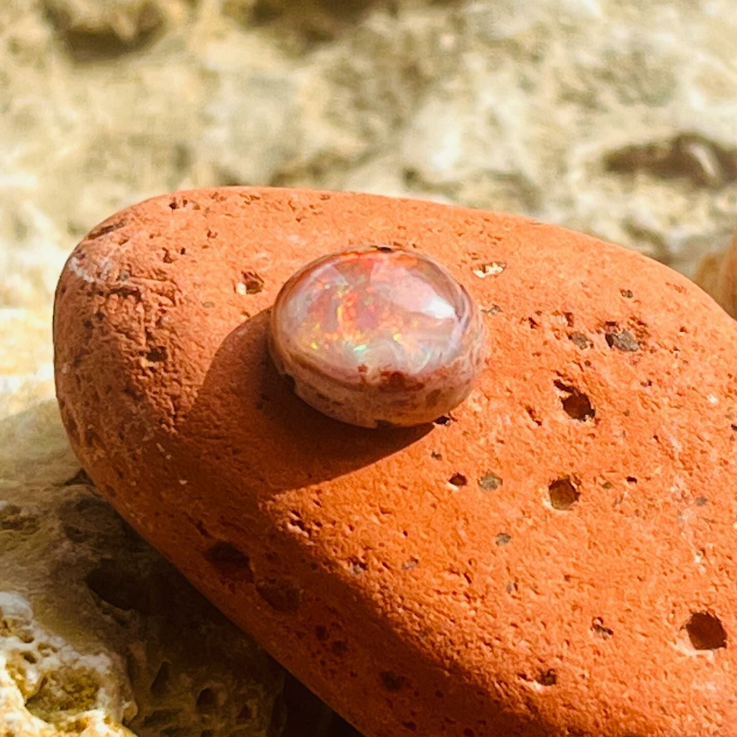 [原石] 墨西哥火蛋白石