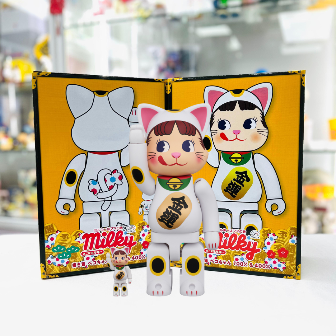 100%+400% NY@BRICK 招き猫 ペコちゃん  beckoning cat Peko-chan