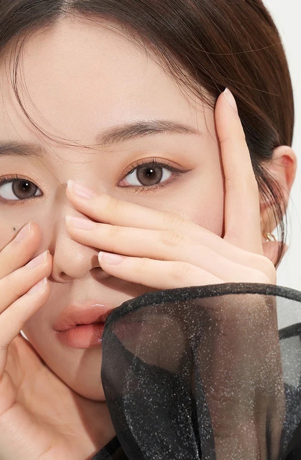 See Through Kristin 1 Day (PC Ash Brown)(10片)