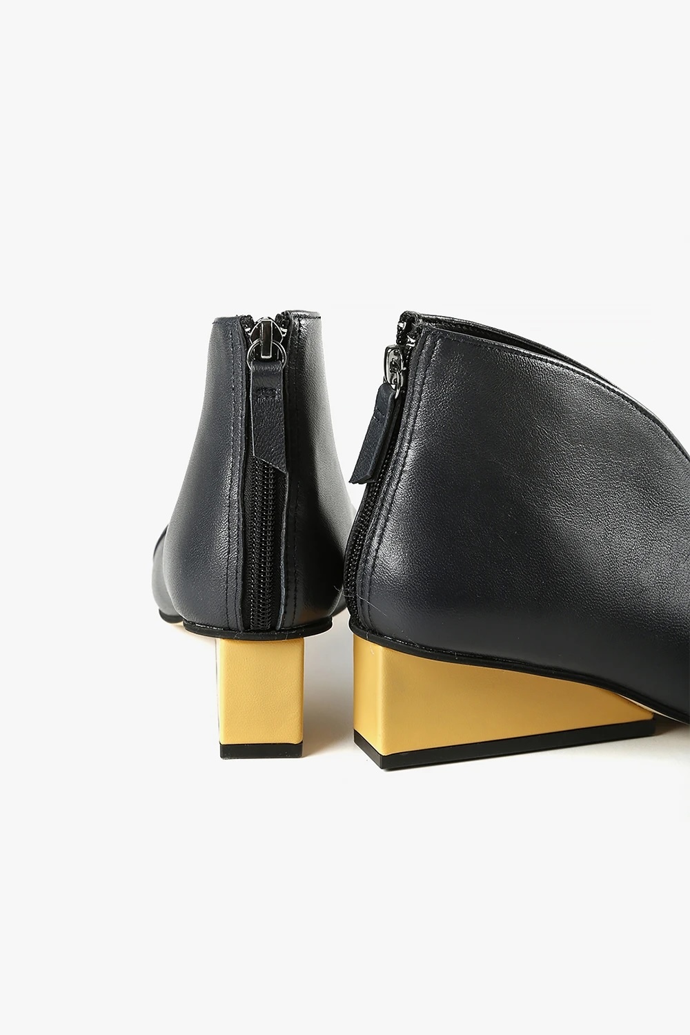 Square Wedge Shootie