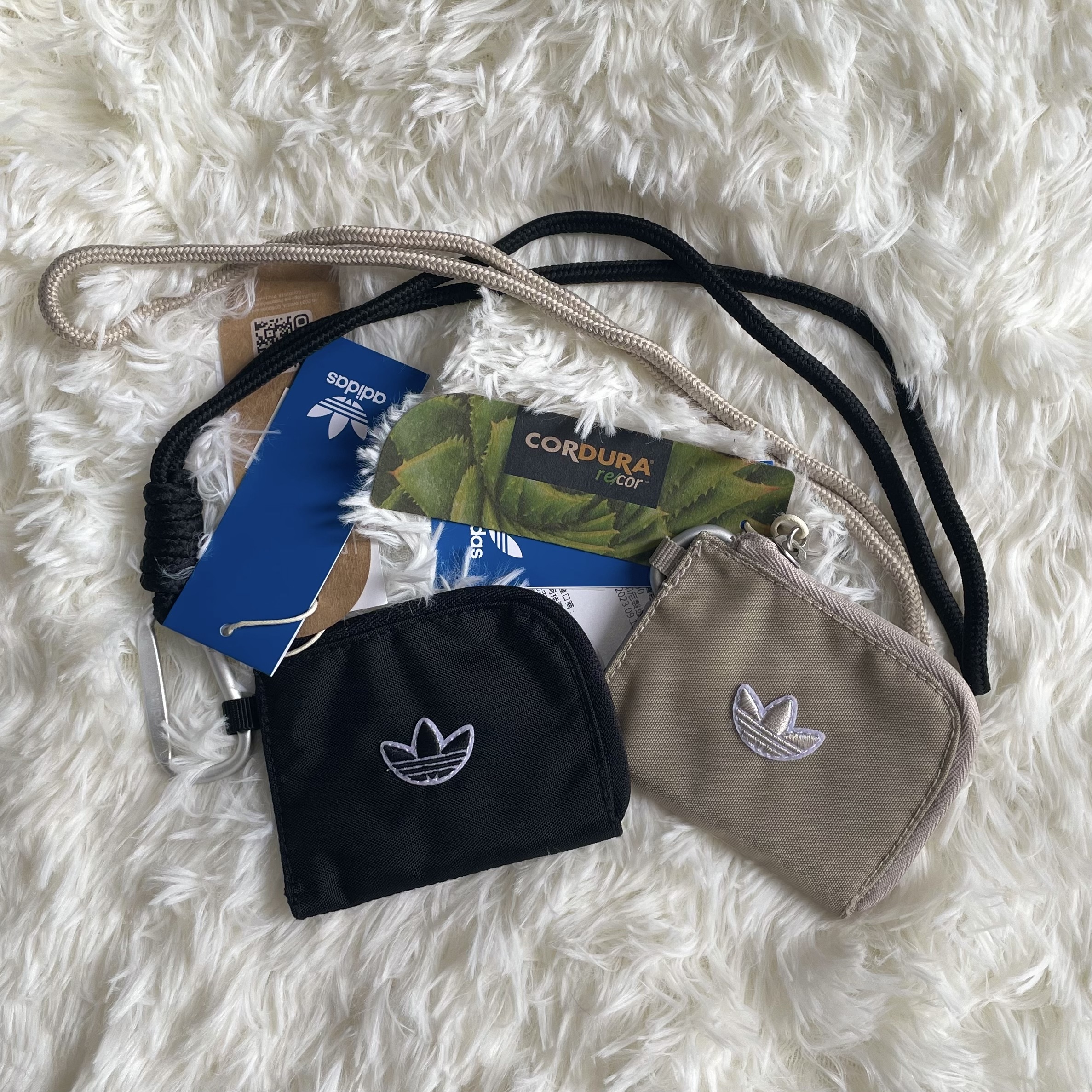 ADIDAS 零錢 小掛包 小收納包 零錢包 黑//卡其 IT7608/IS4601