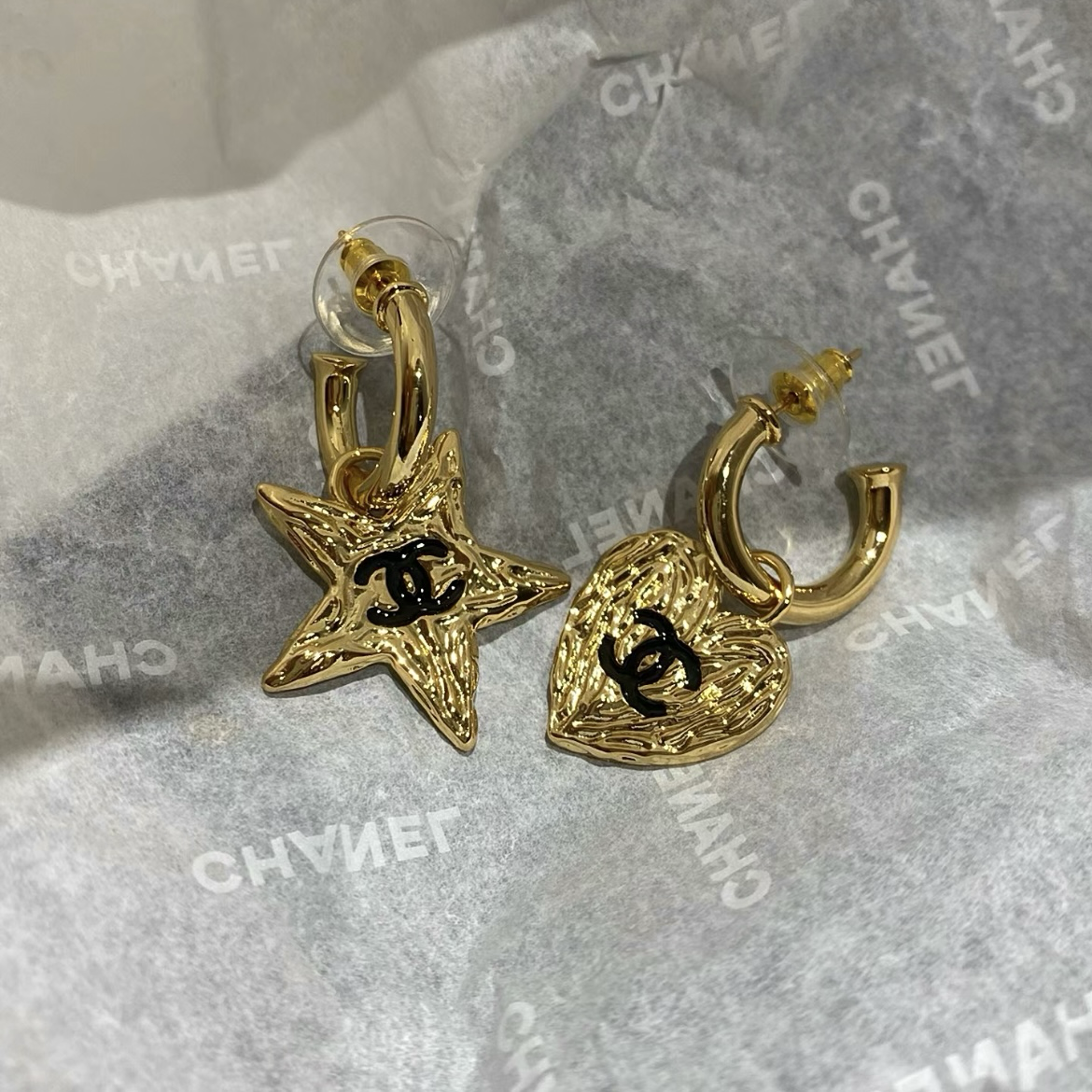 18k 24p黑金拉絲雙c心星不對稱吊墜