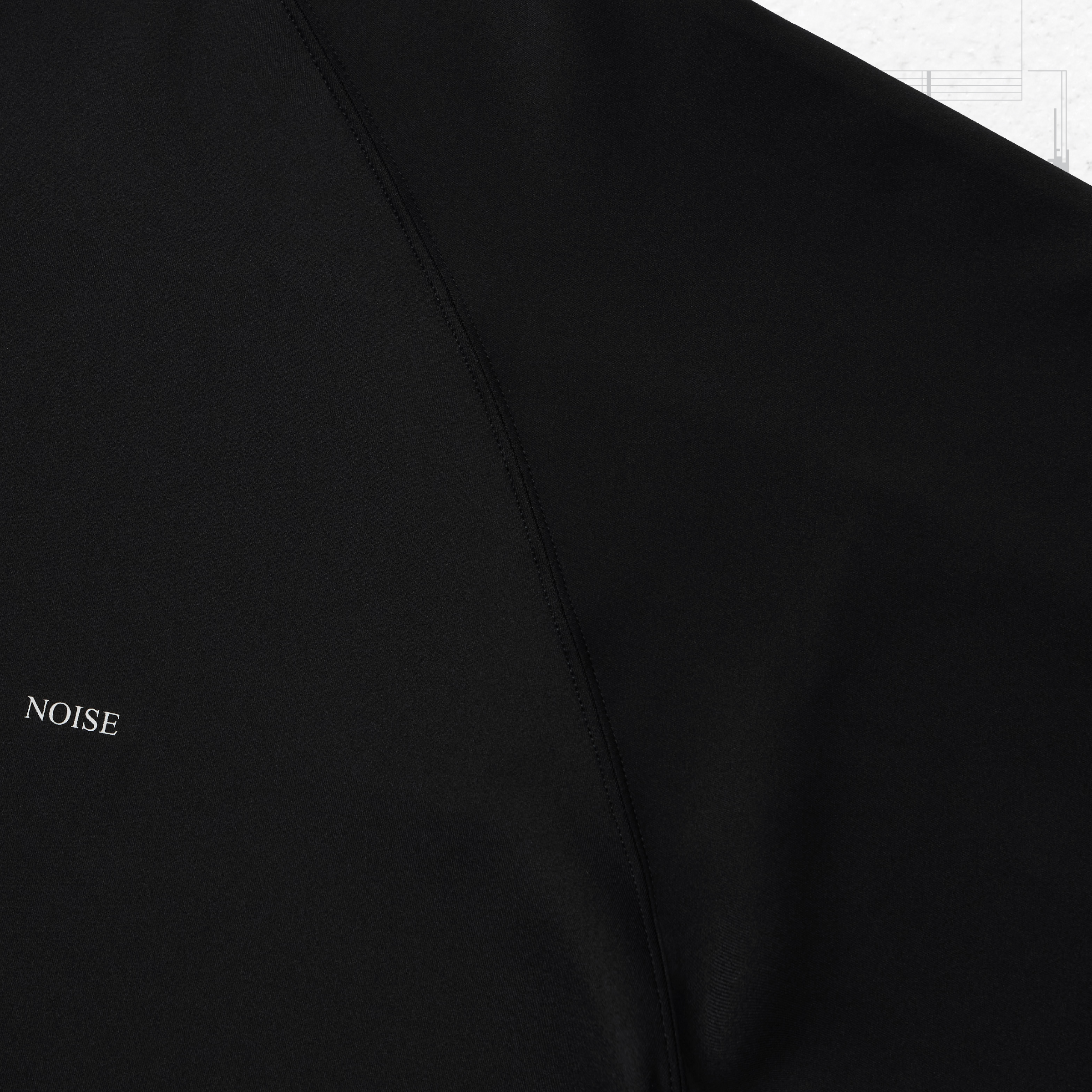 AWGN-T1” GERÄUSCH Tech Tee - Black