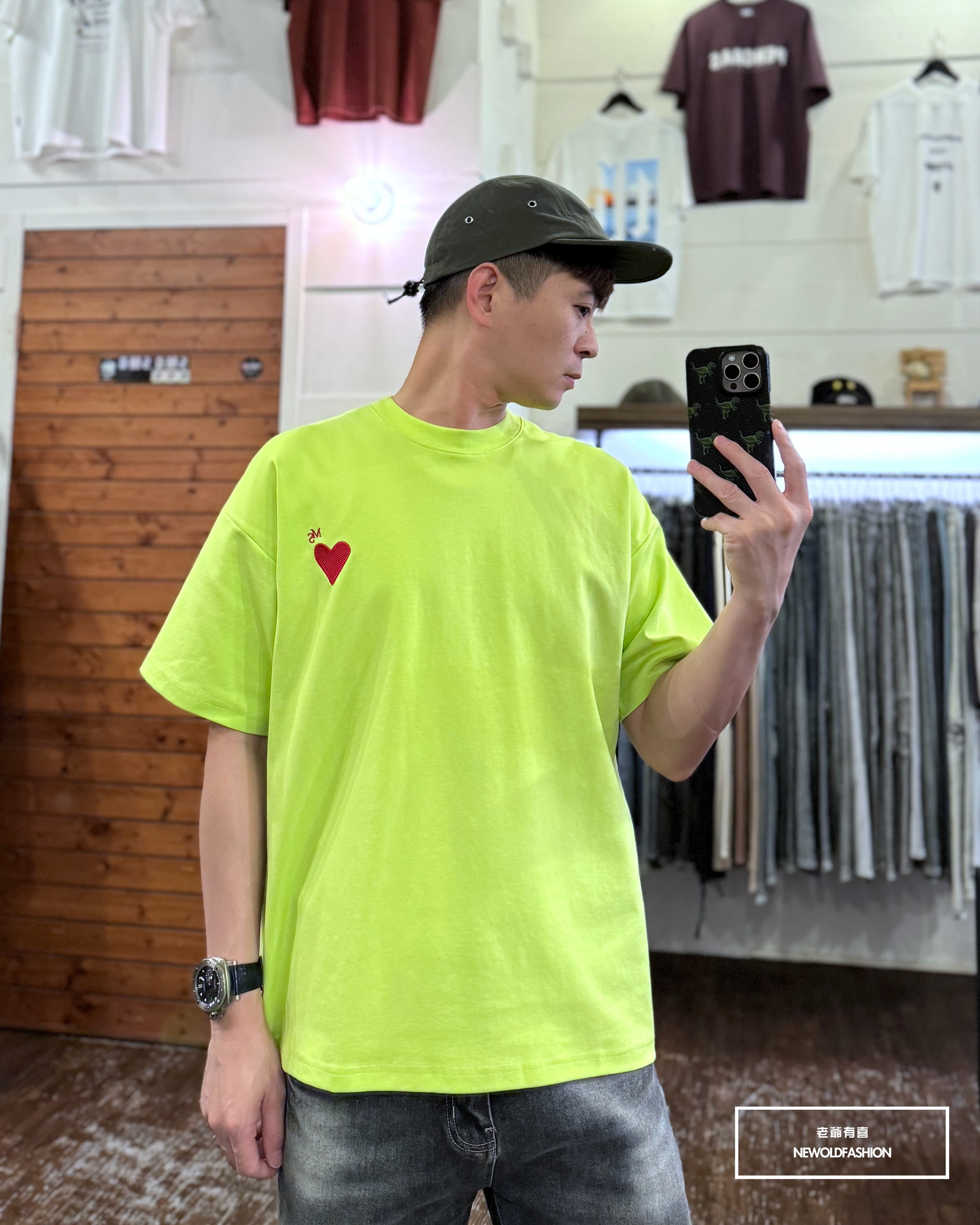 『新品上市』重磅MS刺繡愛心短T(NOF2405S6004)-螢光綠