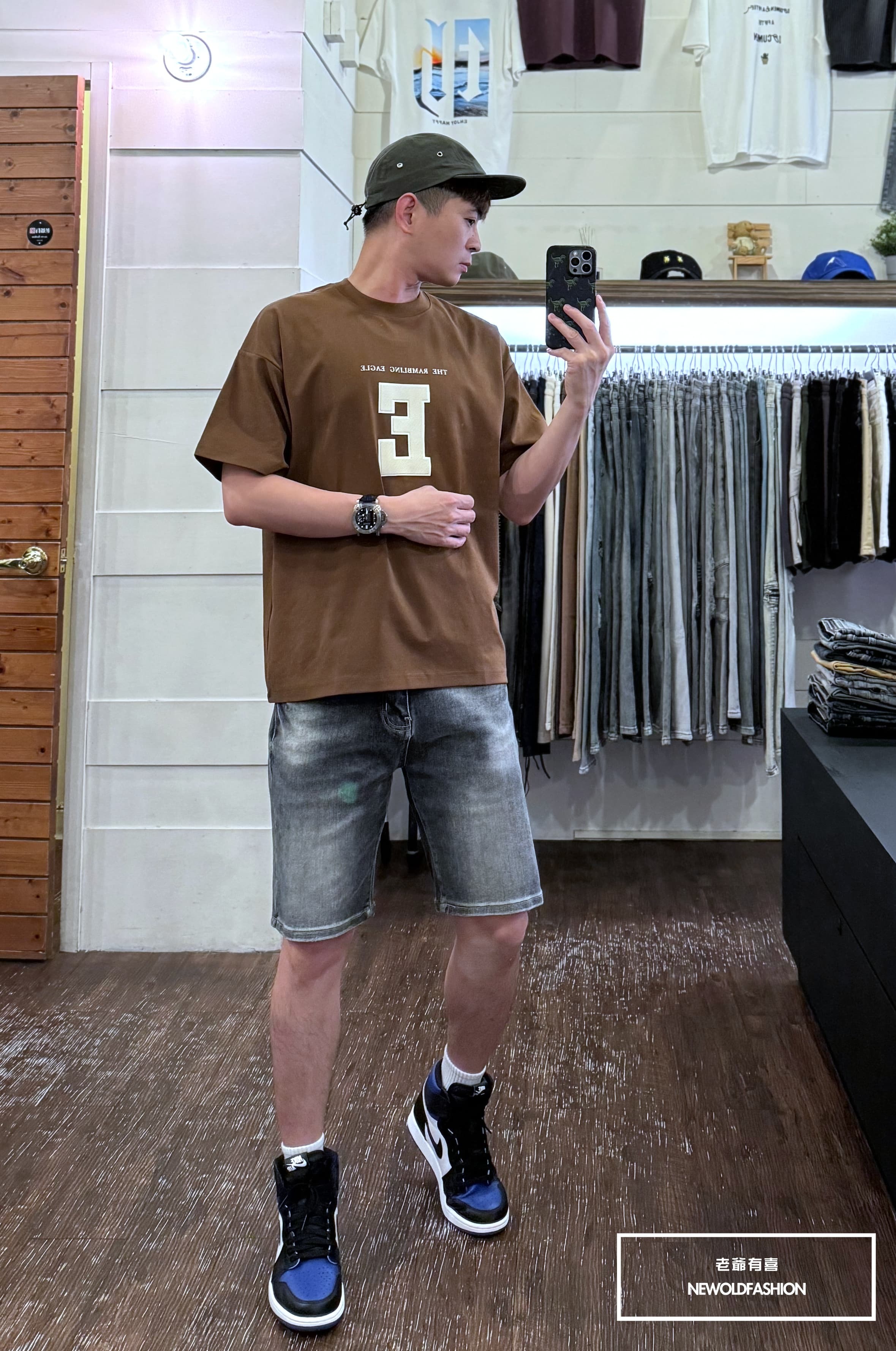 『新品上市』重磅立體斜紋E英字短T(NOF2405S6008)-咖啡