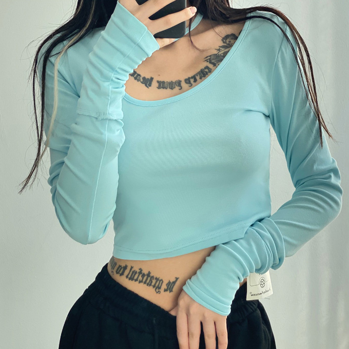 Hot selling short hollow tight long-sleeved T-shirt (light blue) (S/M size) (contact customer service after placing the order to confirm the delivery size)