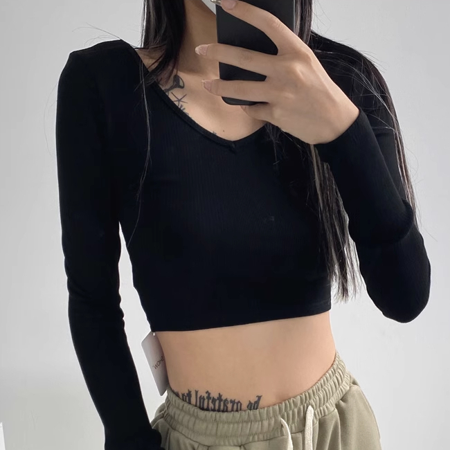 Hot selling V-neck long-sleeved navel-baring tight T-shirt (black) (S/M size) (contact customer service after placing the order to confirm the delivery size)