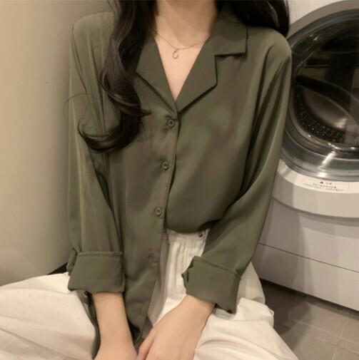 V-Neck Midi Shirt (Green One-size-Fits-all)