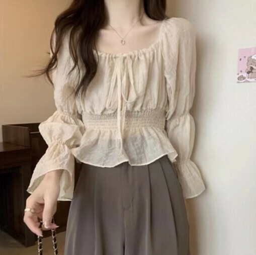 熱賣泡泡袖襯衫（杏色均碼）