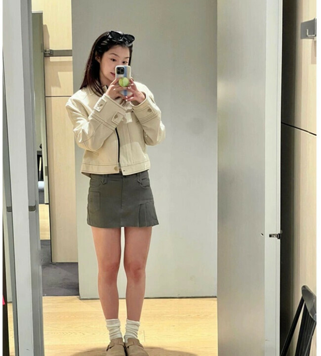 Hot selling American retro short jacket casual jacket top (light beige) (size: S/M/L/XL) (contact customer service after placing the order to confirm the delivery size)