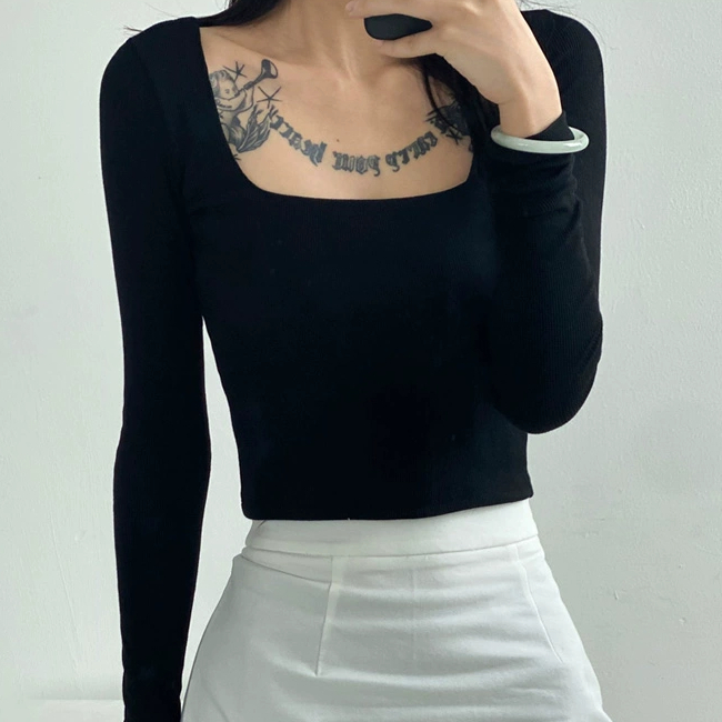Hot selling short bottoming long-sleeved T-shirt (black) (S-L size) (contact customer service after placing the order to confirm the delivery size)