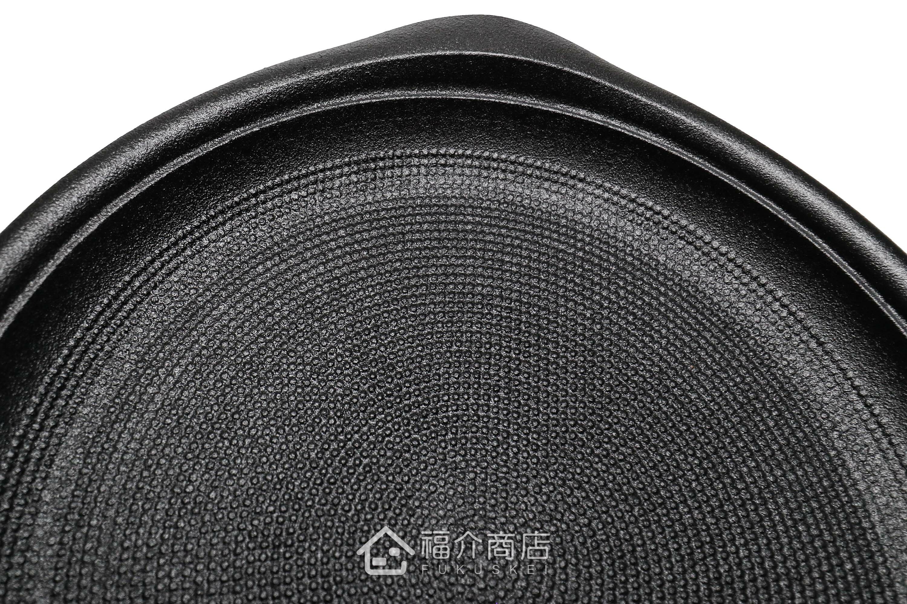 可以煎餃子炒肉炒菜料理的珠璣玉紋黑色鑄鐵鍋