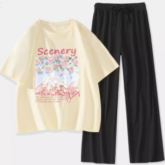 Hot selling two-piece short-sleeved ice silk pants [Milk White (Fuji Sakura) + Black Pants] [S-XL Size] (please contact customer service to confirm the delivery size after placing the order)