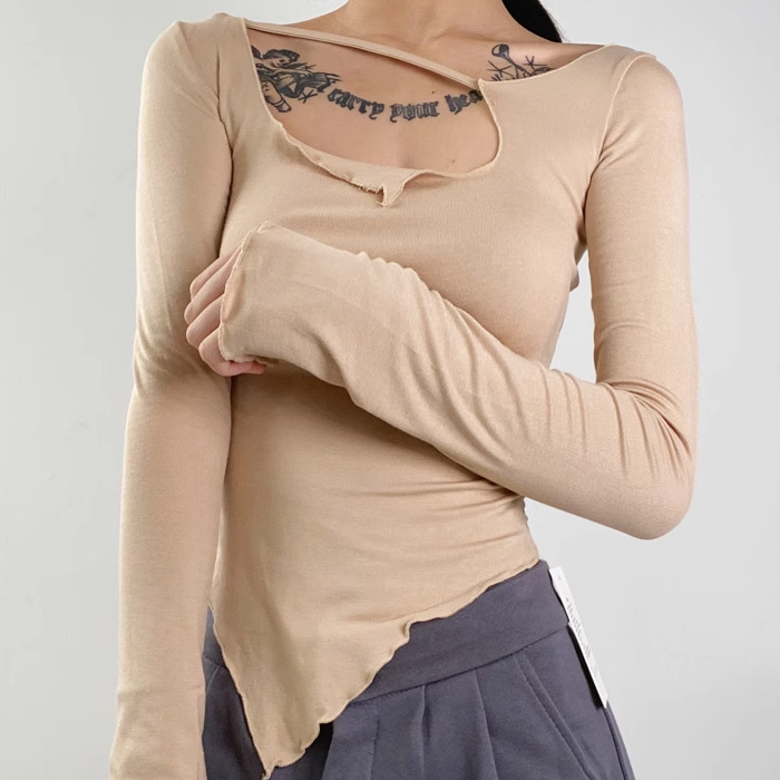 Hot selling fungus-trimmed slanted shoulder long-sleeved T-shirt (khaki) (S/M size) (contact customer service after placing the order to confirm the delivery size)