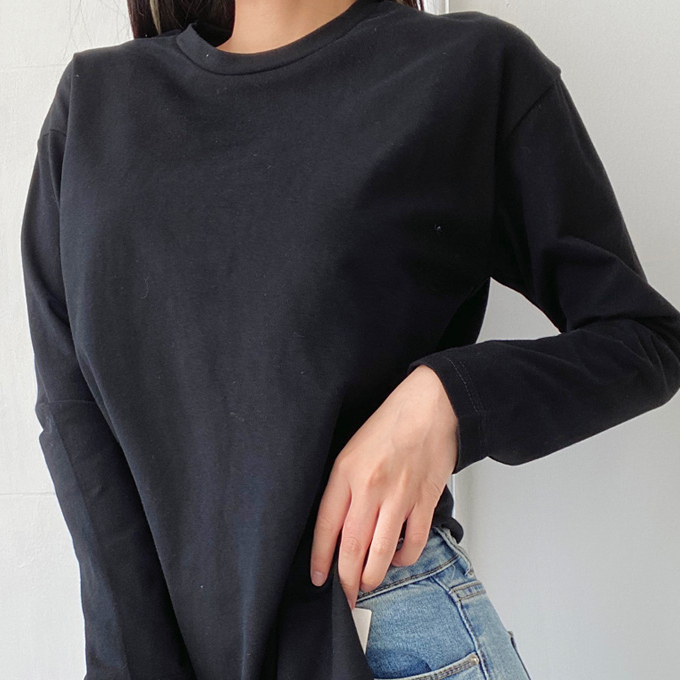 Hot selling mid-length loose slit T-shirt (black) (M/L size) (contact customer service after placing the order to confirm the delivery size)