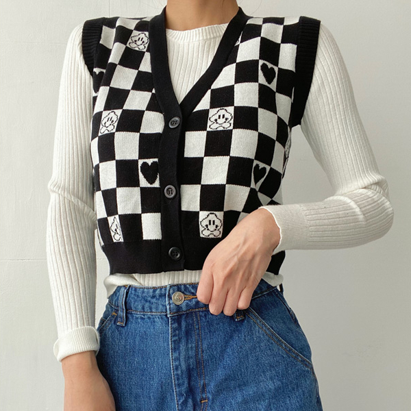 Hot selling black and white checkered knitted vest (apricot) (S/M size) (contact customer service after placing order to confirm delivery size)