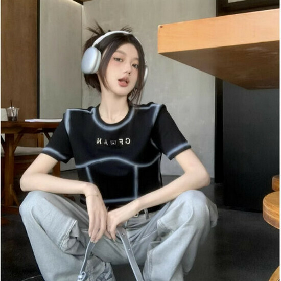 Hot selling contrasting color right shoulder short-sleeved T-shirt [Black] [S-XL size] (please contact customer service to confirm the delivery size after placing the order)