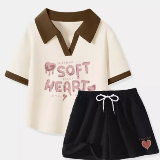 Hot selling t-shirt shorts two-piece set [milk white (love word) + black pants] [S-XL size] (please contact customer service to confirm the delivery size after placing the order)
