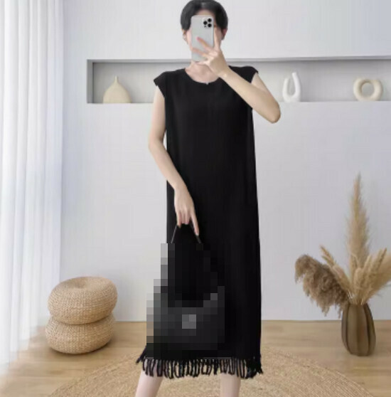 Hot Selling Sleeveless Knitted Tassel Dress [Black] [S-M Sizes] (Please contact customer service to confirm the delivery size after placing the order)