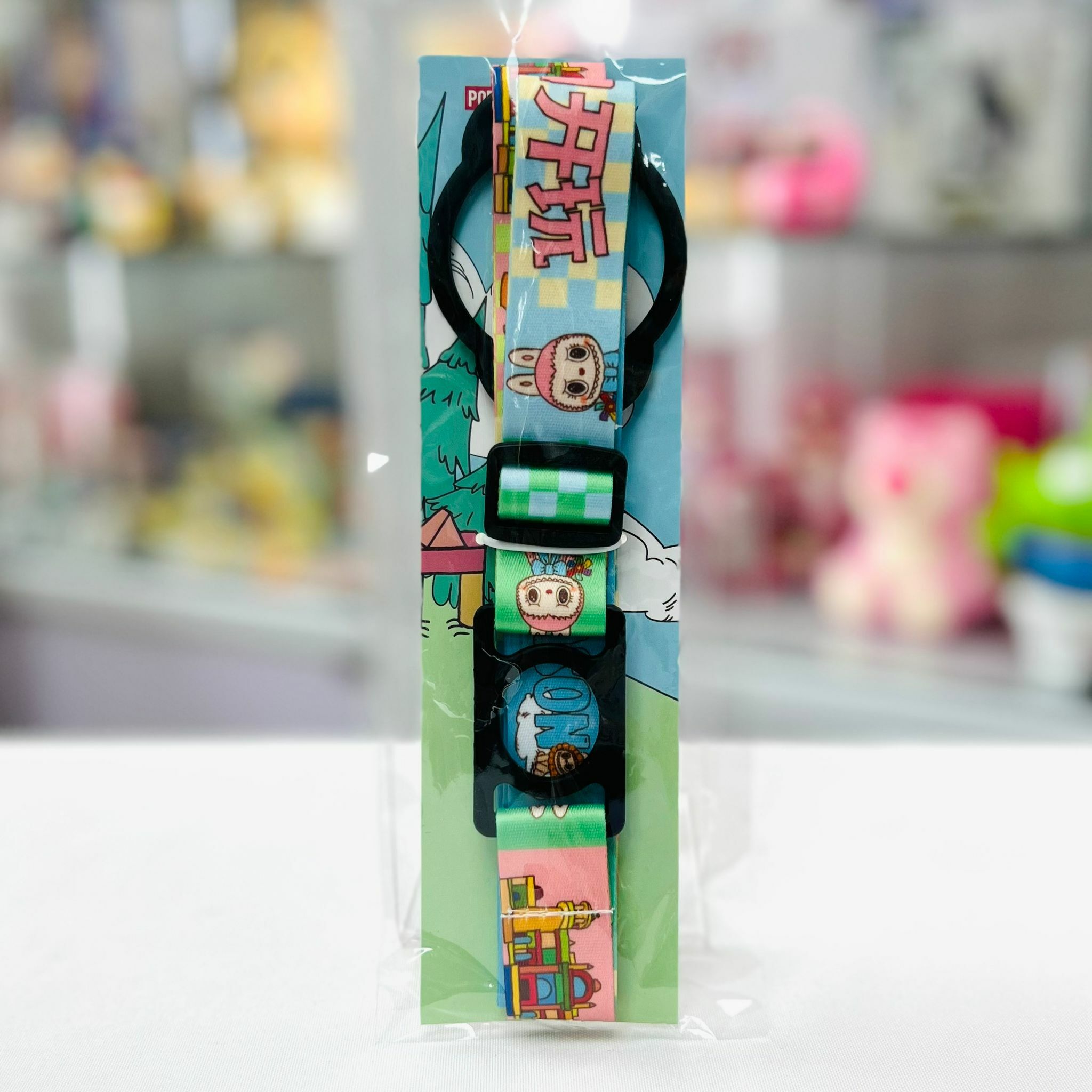 Labubu The Monsters 水瓶扣背帶