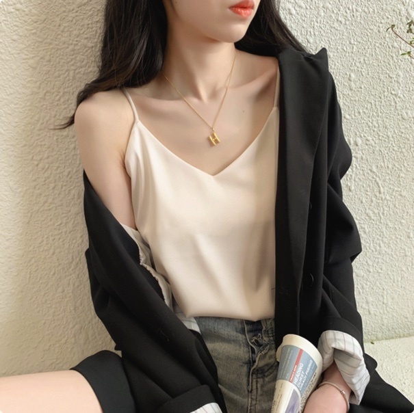 Camisole V-neck vest (skin tone S-XXL size) [After placing an order, please contact customer service to confirm the shipping size]
