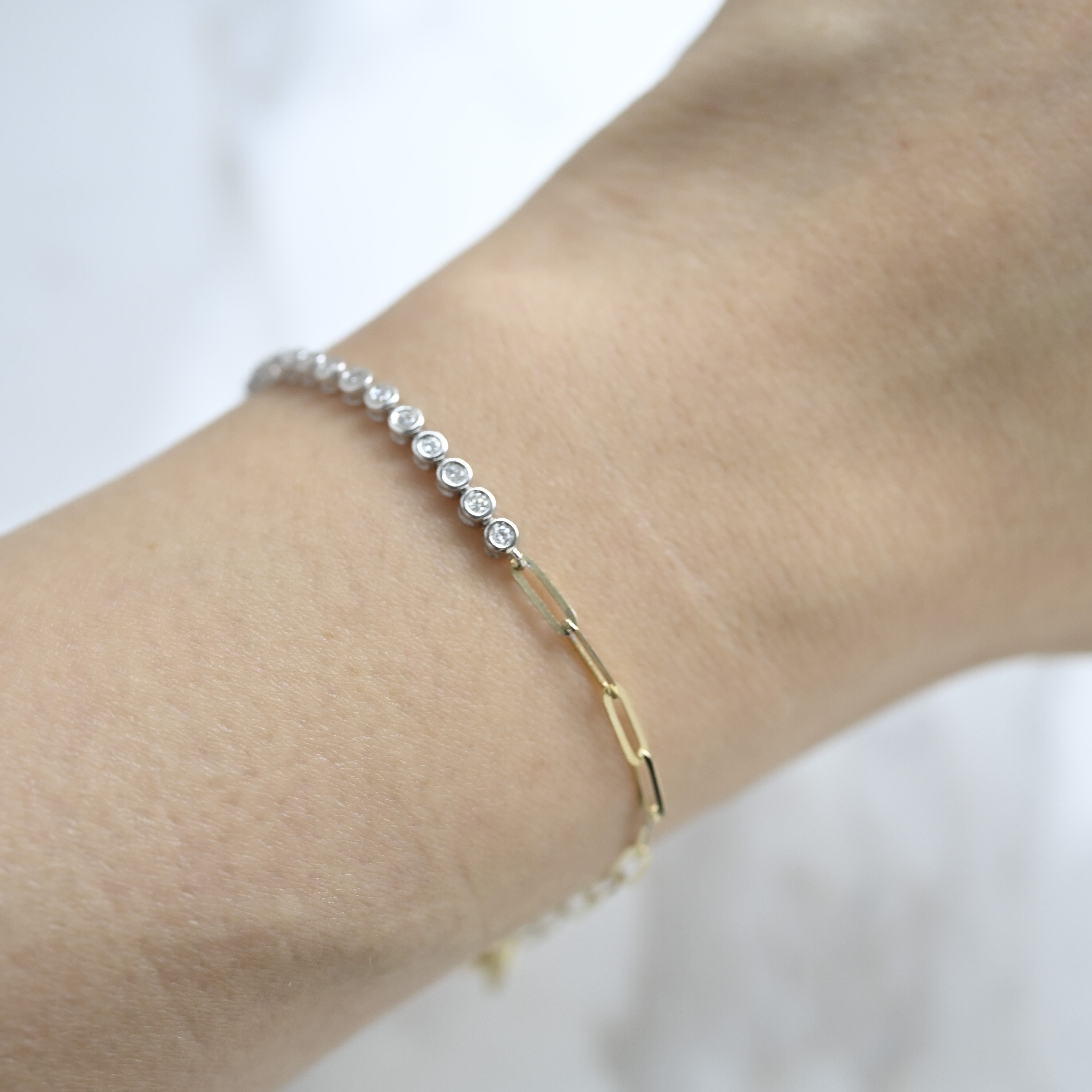 18K Medio Diamond Bracelet