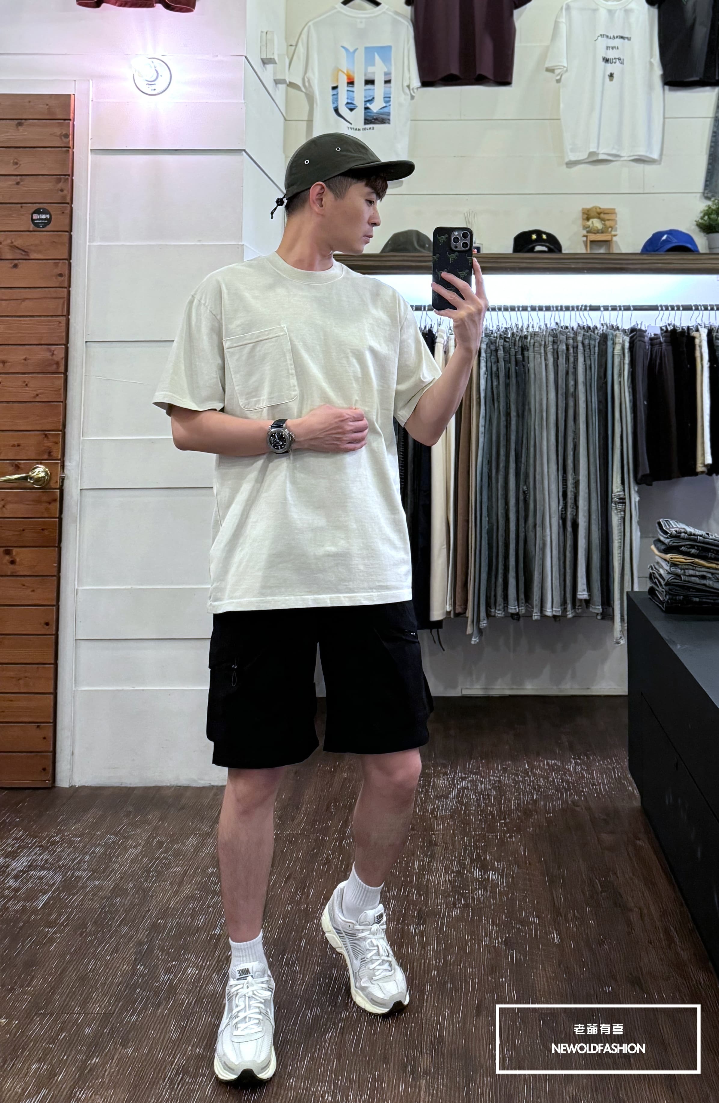 『新品上市』重磅仿舊口袋短T(NOF2405S003)-米