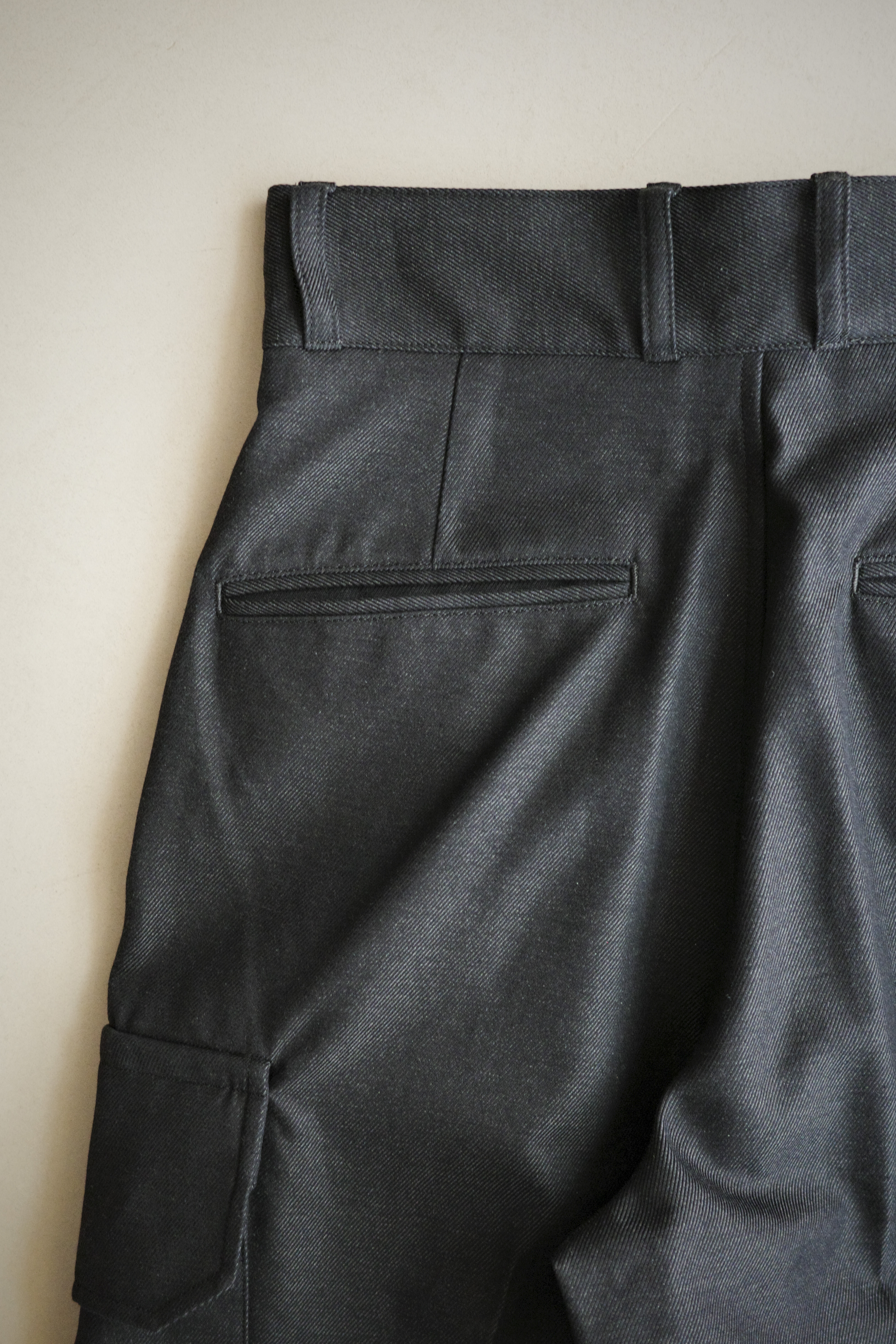 BLURHMS DRILL CHAMBRAY FRENCH COMBAT TROUSERS (2COL)