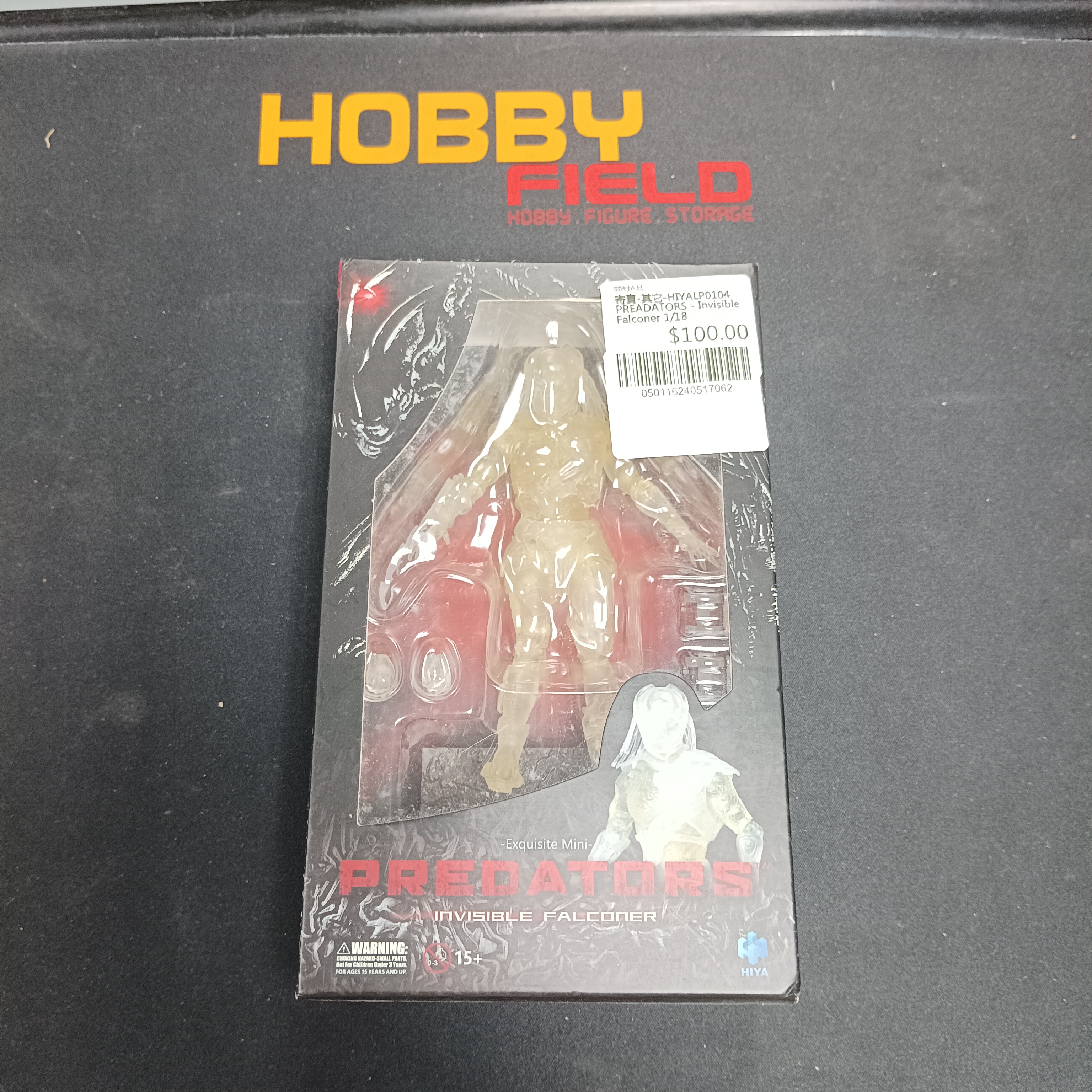 寄賣-其它-HIYA~LP0104 PREADATORS - Invisible Falconer 1/18 