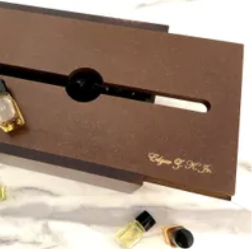 鑽石雕刻｜36香氣咖啡木盒限定 (結帳時於填寫資料內的「訂單備註」留下：1：刻字內容 2：字體樣式)