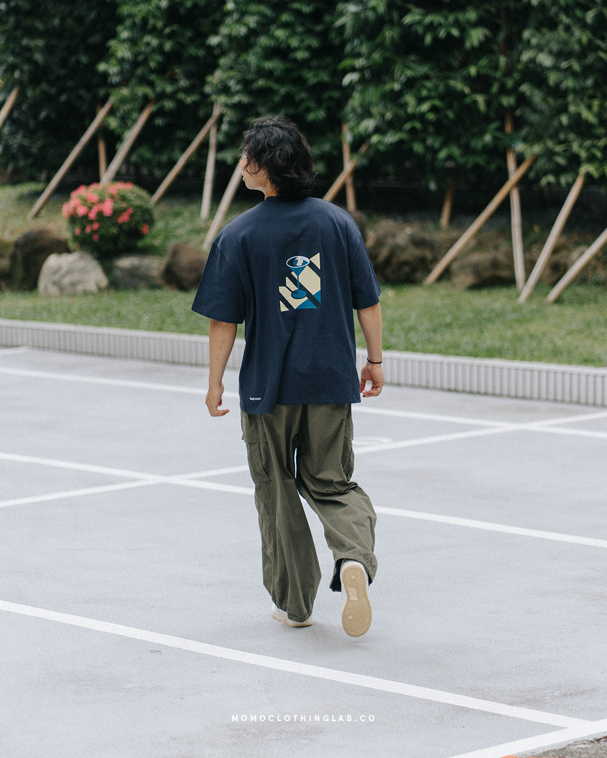 Yassy Martini Party 酒杯圖短Tee 兩色