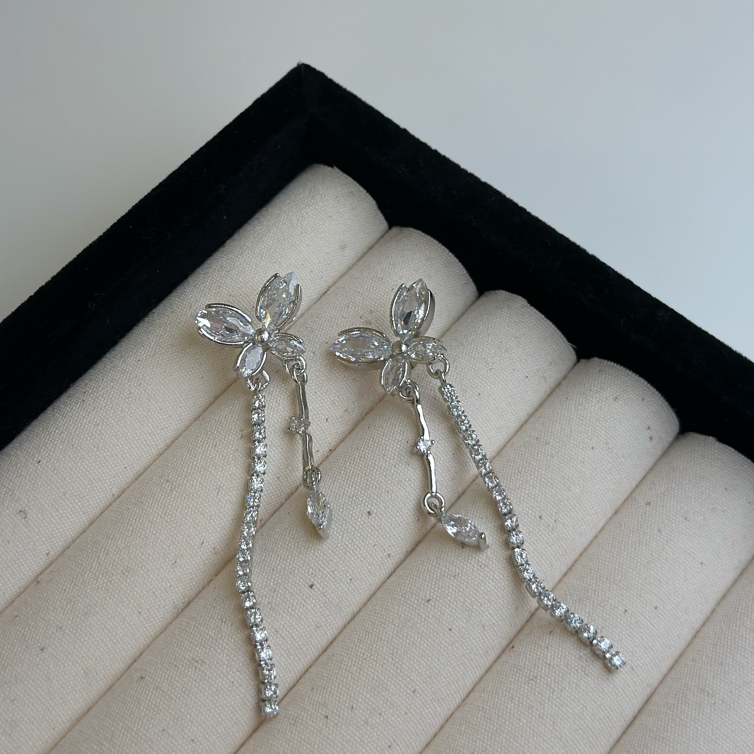 驚艷．鋯石蝴蝶流蘇垂吊