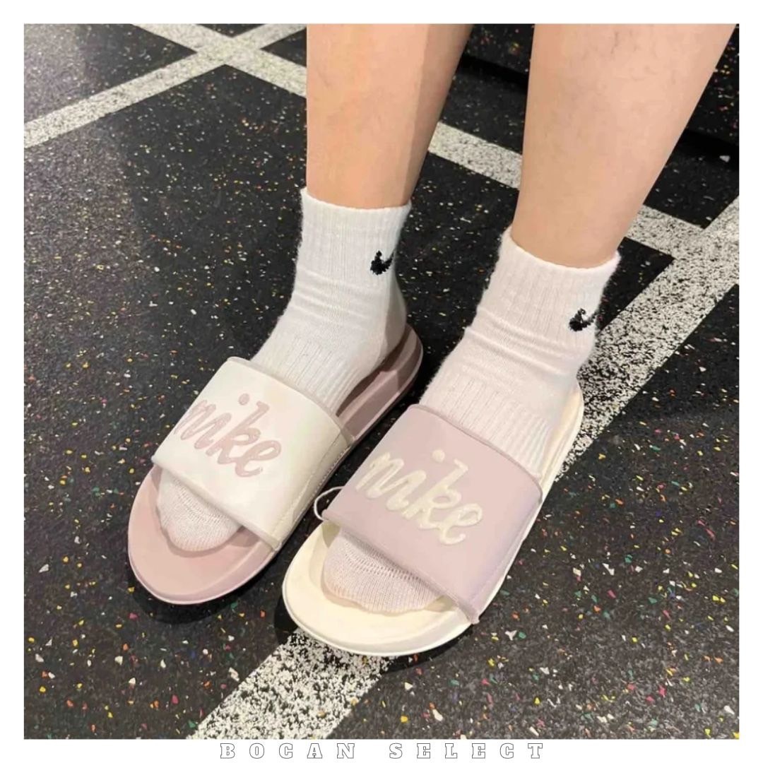 NIKE 草莓奶昔 立體LOGO 拖鞋