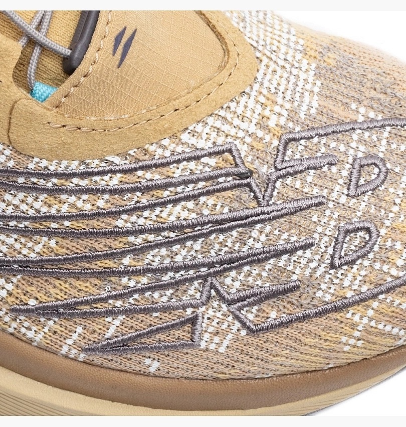 NEW BALANCE X STONE ISLAND X TOKYO DESIGN STUDIO FUELCELL C_1 'TAN'