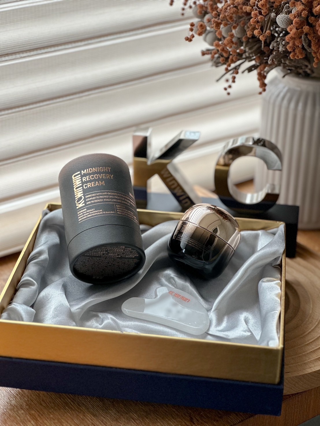 升級版上市！K.C WIN-WIN 熬夜霜2.0升級 30ml/盒