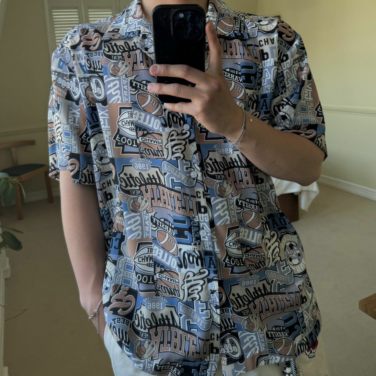 英文字圖案短袖恤衫 BY ATTENTION-199S