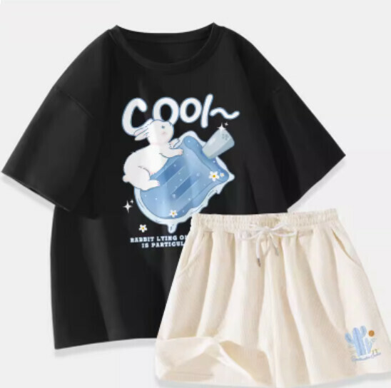Hot selling pure cotton short-sleeved T-shirt two-piece set [Black (Possicle Rabbit) + Milk White Pants] [S-XL] (please contact customer service to confirm the delivery size after placing the order)
